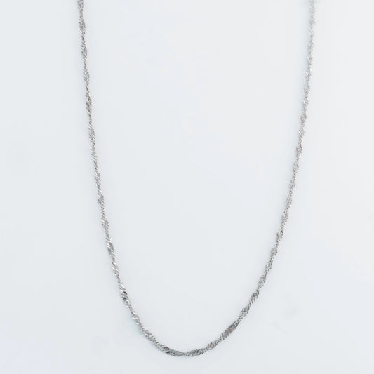 Silver twisted chain necklace