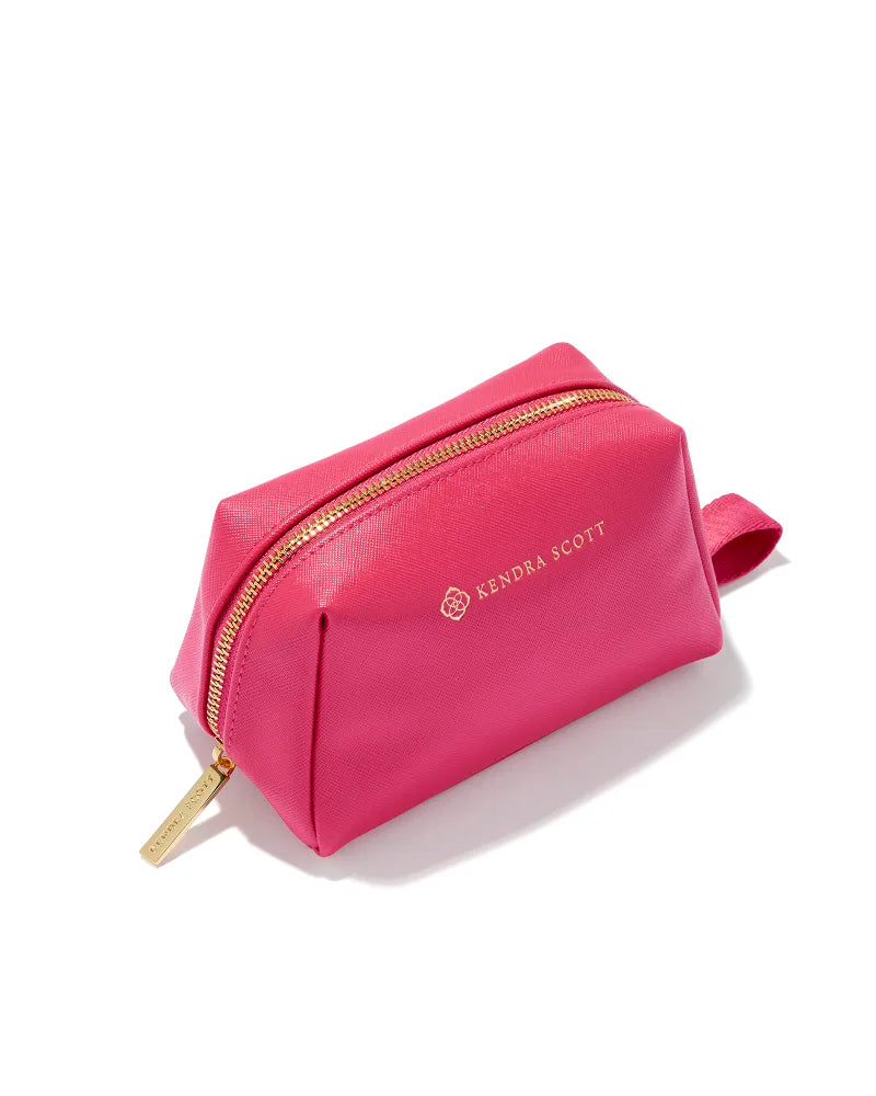 hot pink cosmetic bag with gold zipper and kendra scott label  MaterialPolyurethane Size6.1" (L) X 3.5" (W) X 3.7" (H)