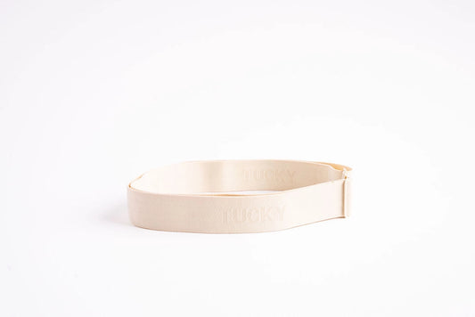 The strong but comfortable jacquard elastic strap is lined with two silicone strips to hold your tops in place all day.