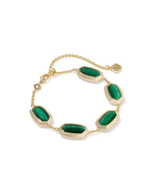 One of our bestselling bracelet styles gets a glam update in the Elaina Bezel Green and Gold Delicate Chain Bracelet. Featuring five bezel-framed stones in our classic oval shape, this bracelet also has a sliding bead adjuster so you can find your perfect fit, too.
Metal- 14K Yellow Gold Over Brass
Closure- Lobster Clasp with Adjustable Slider Bead
Size- 6.5"L, 0.42"W WITH 1.5"L EXTENDER