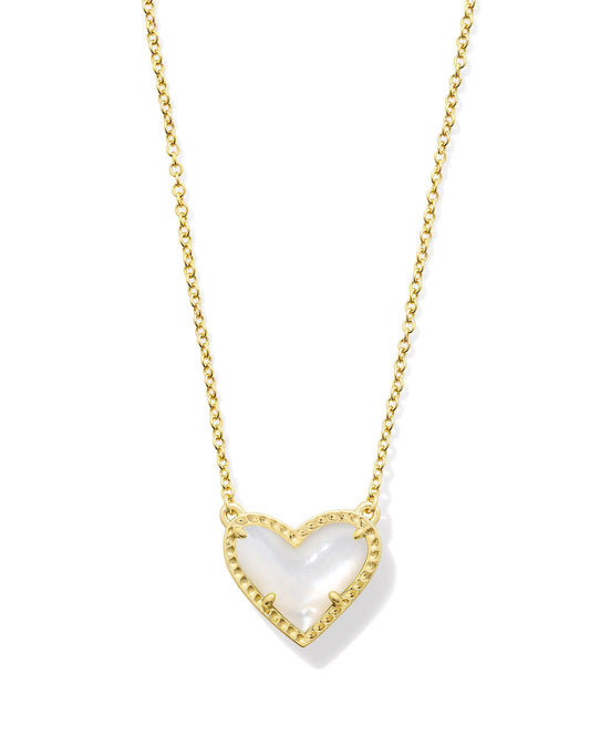 Kendra Scott Ivory Mother-Of-Pearl Ari Heart Short Pendant Necklace