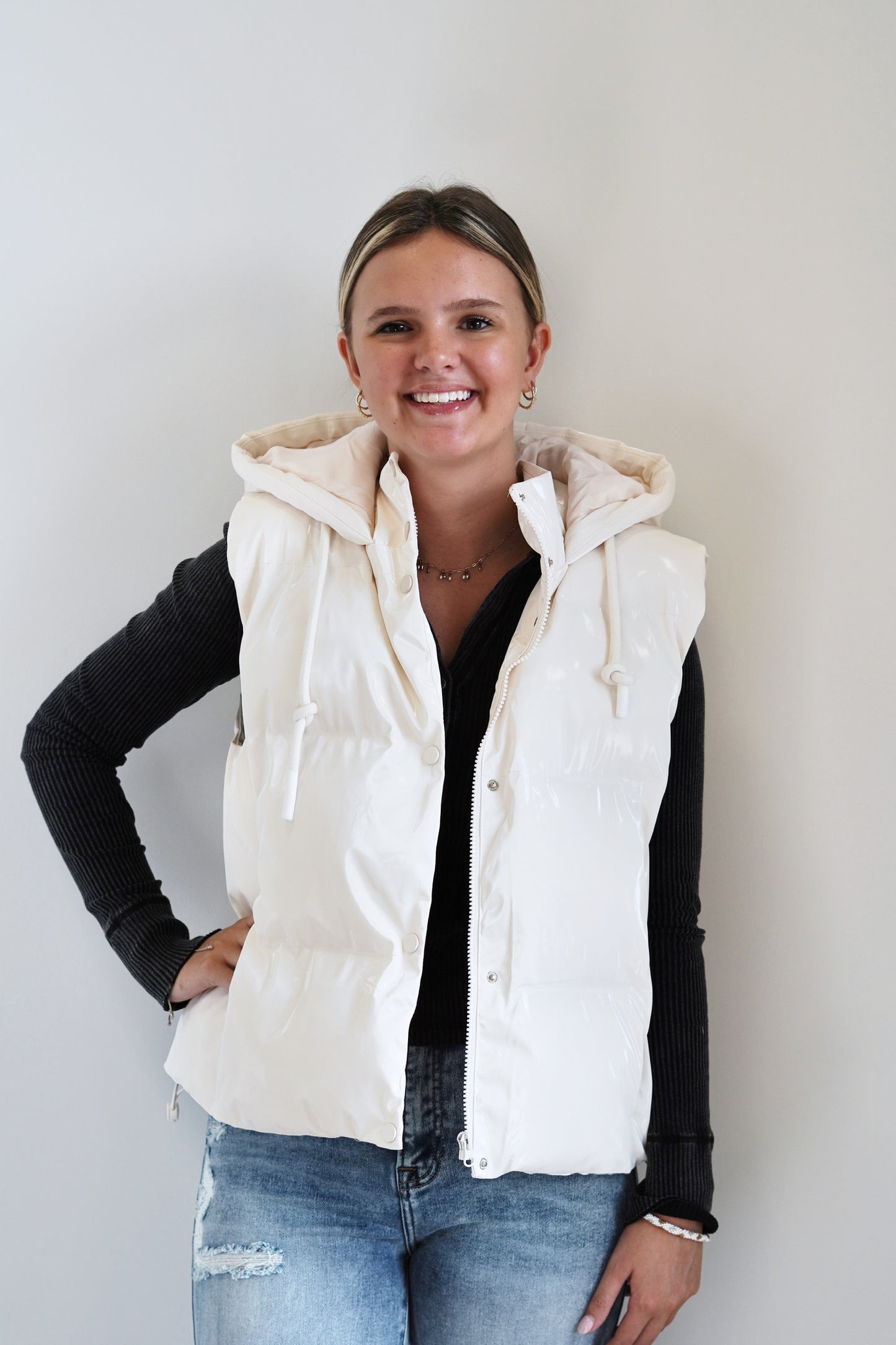 Shimmer Faux Leather Vest Hooded Neckline Full Length Sleeveless Button And Zipper Closure Down Vest Fitted Color:Cream
