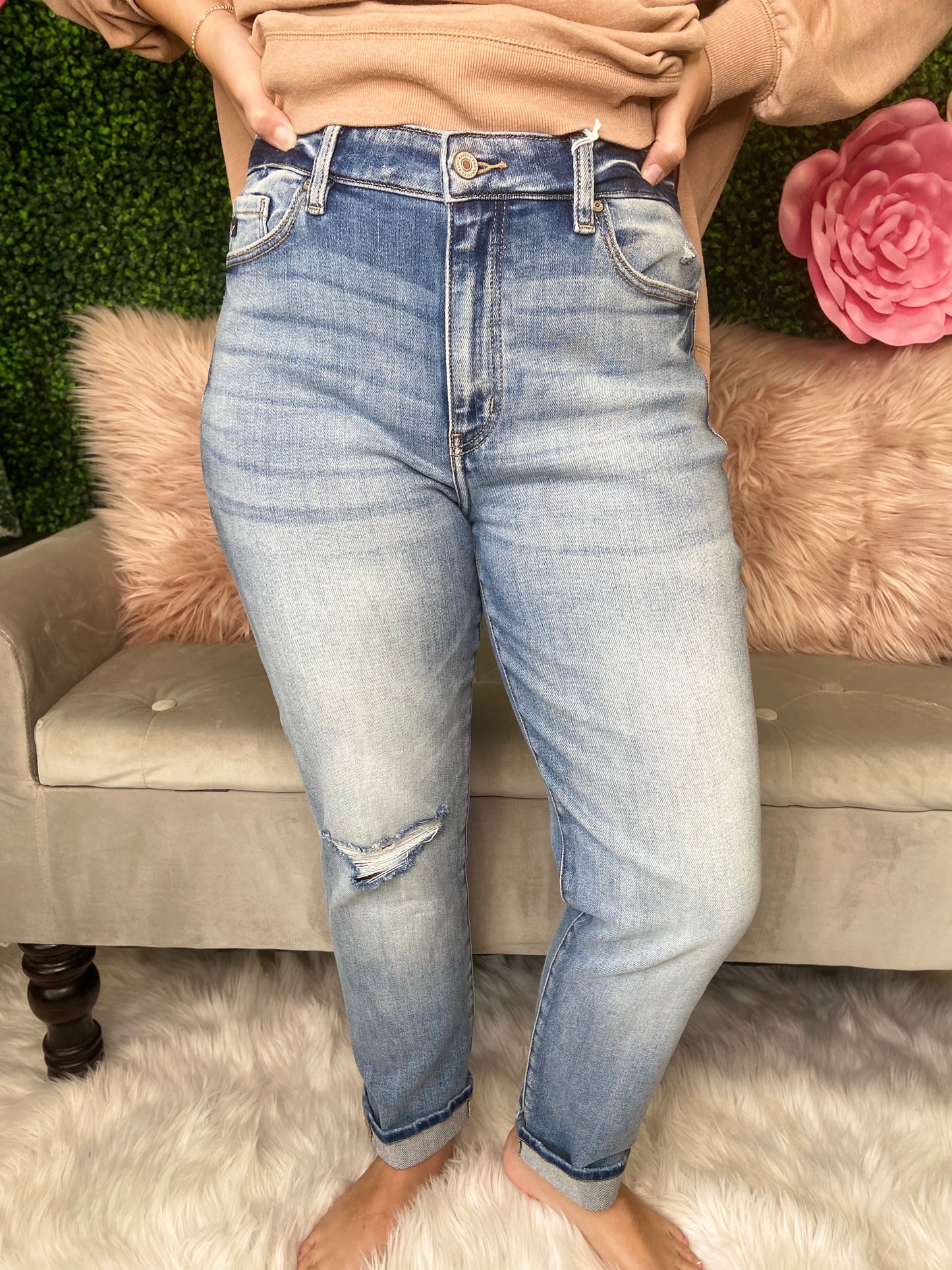 Henley High Rise Mom Jeans