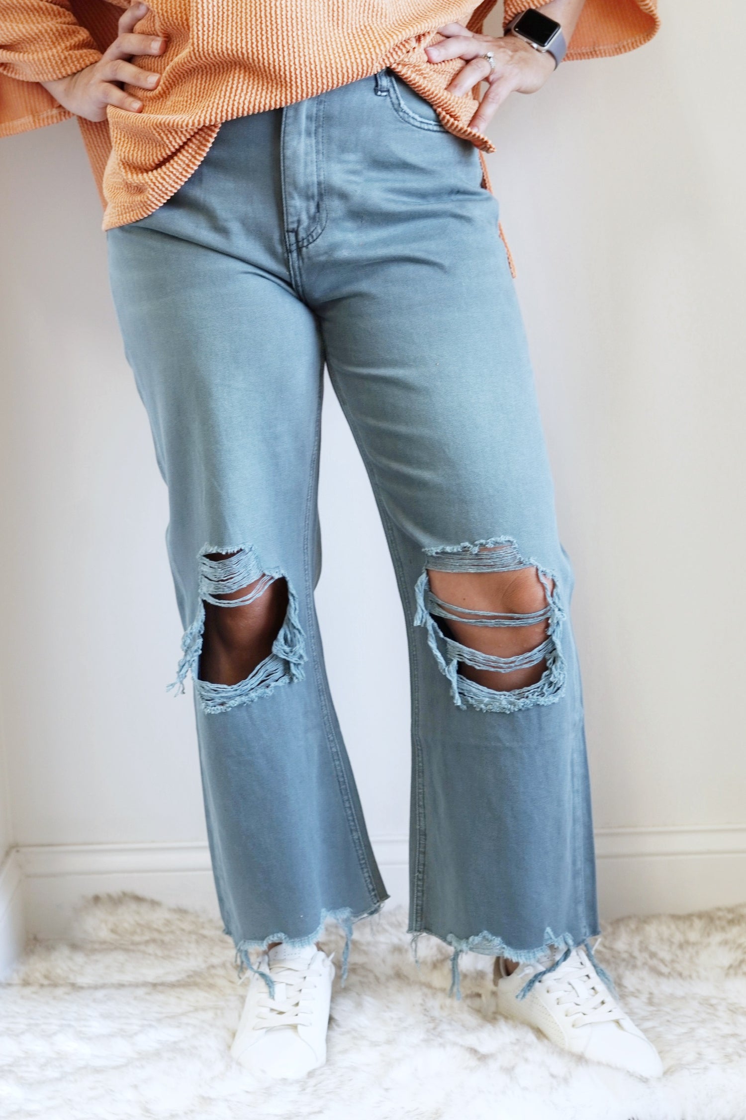 Valery Vintage Crop Flare Jeans High waisted Button/Zipper Closure Crop Flare Length Distressed Holes On Knee Length Color: Balsam Tight Fit on Waist, Flare Fit On Bottom Of Jeans Side And Back Pockets 100% Cotton