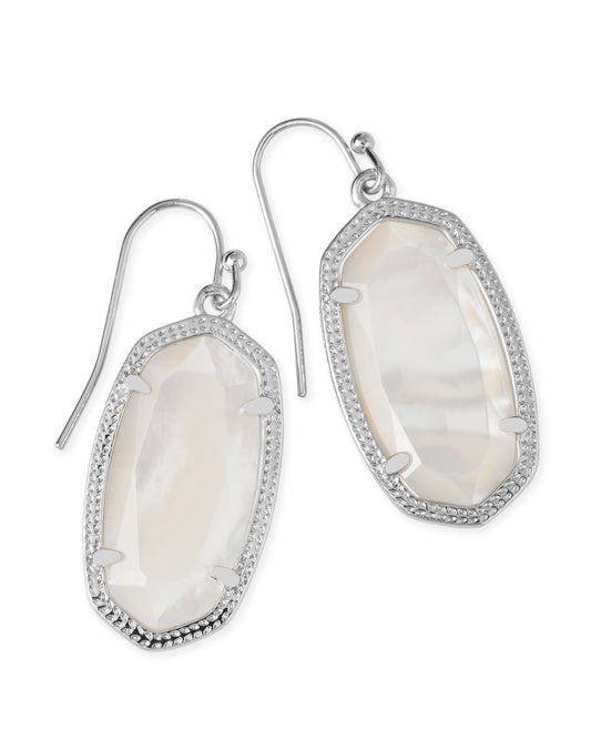 Silver drop earrings with a elongated mother of pearl stone.
